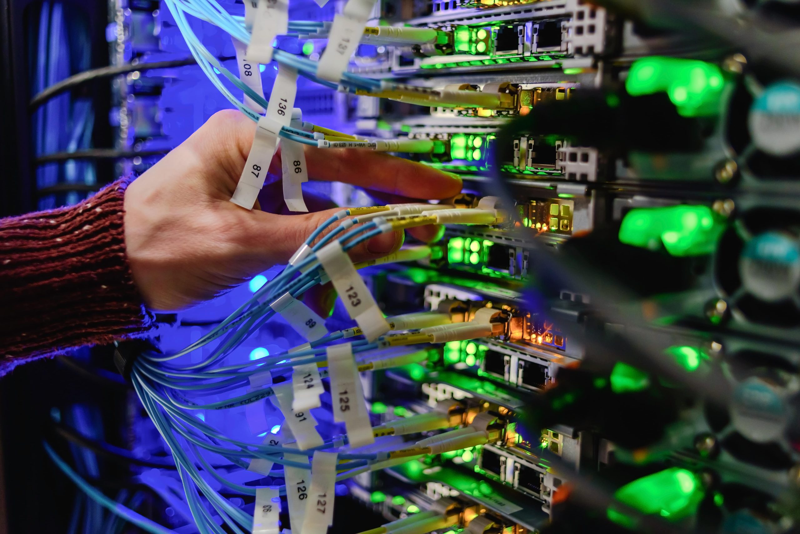Optimize, Innovate, Dominate: Juniper Networks QFX Switches for Data Centers